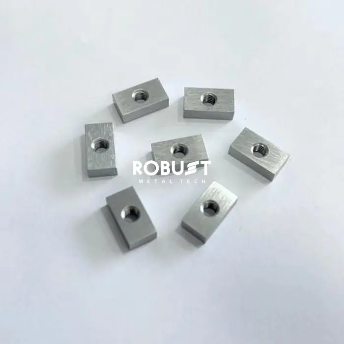 molybdenum-screws-nuts-shipment-egypt-3.webp